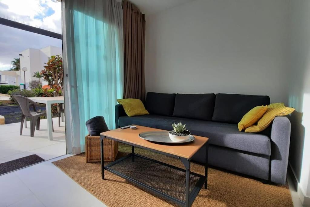 Corralejo Suite Pool & Gardens - Alisios Playa Exterior photo